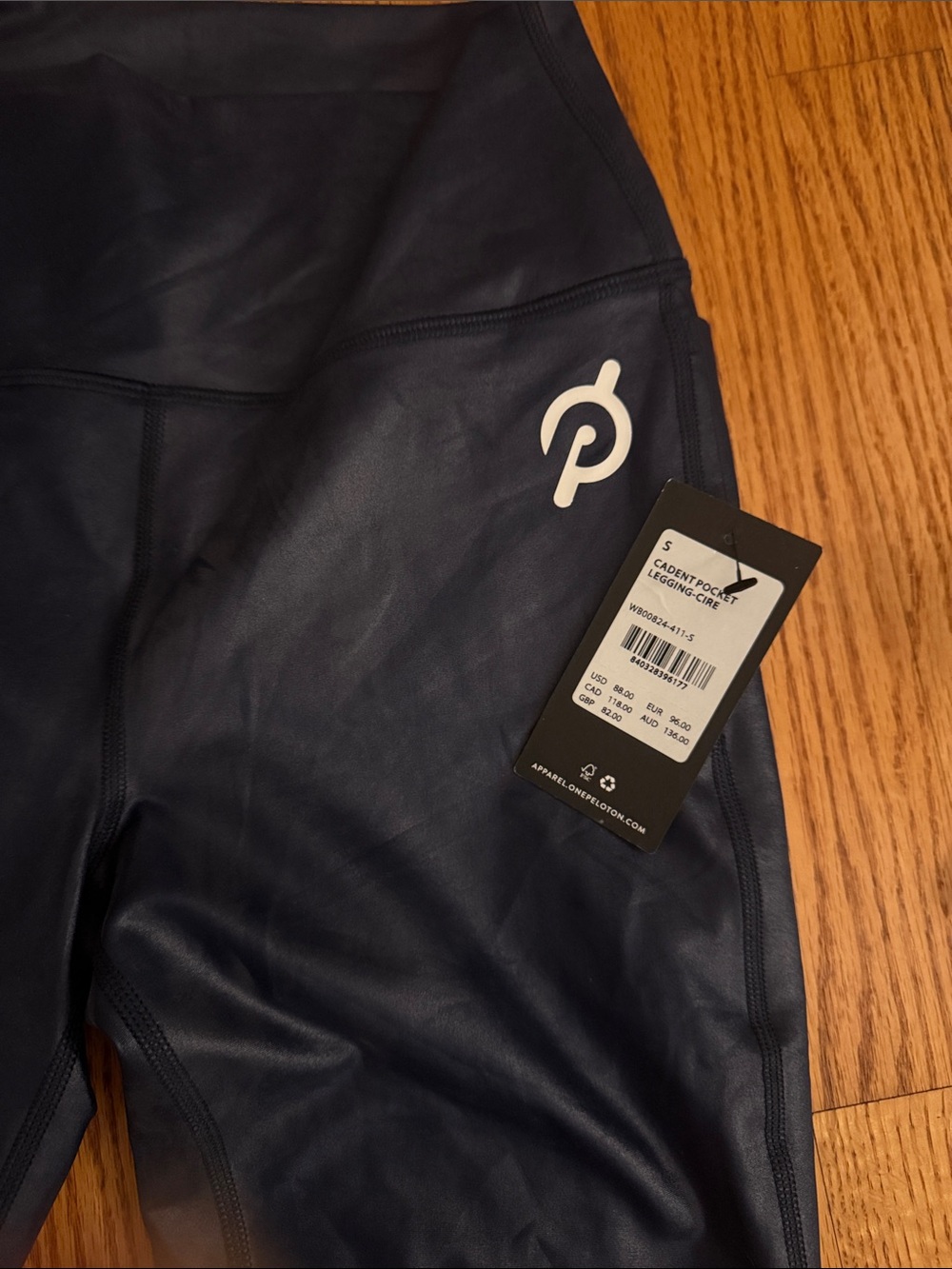 NWT Peloton Cadent Pocket Legging Cire Size Small